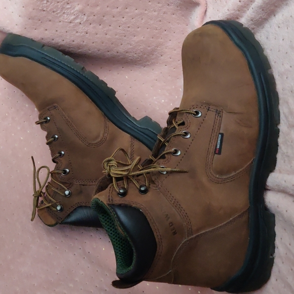 Red Wing shoes, waterproof size 13 - Picture 3 of 12